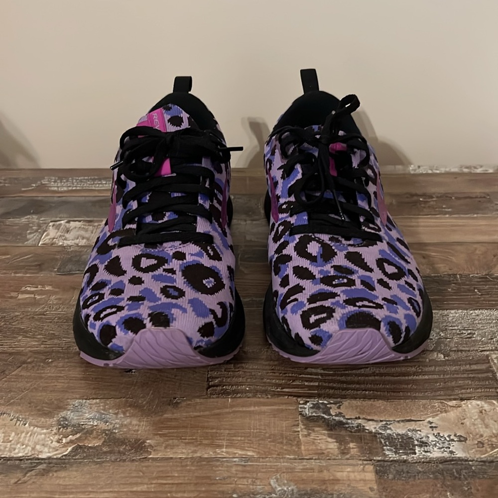 Brooks Revel 5 Running Shoes Purple Leopard